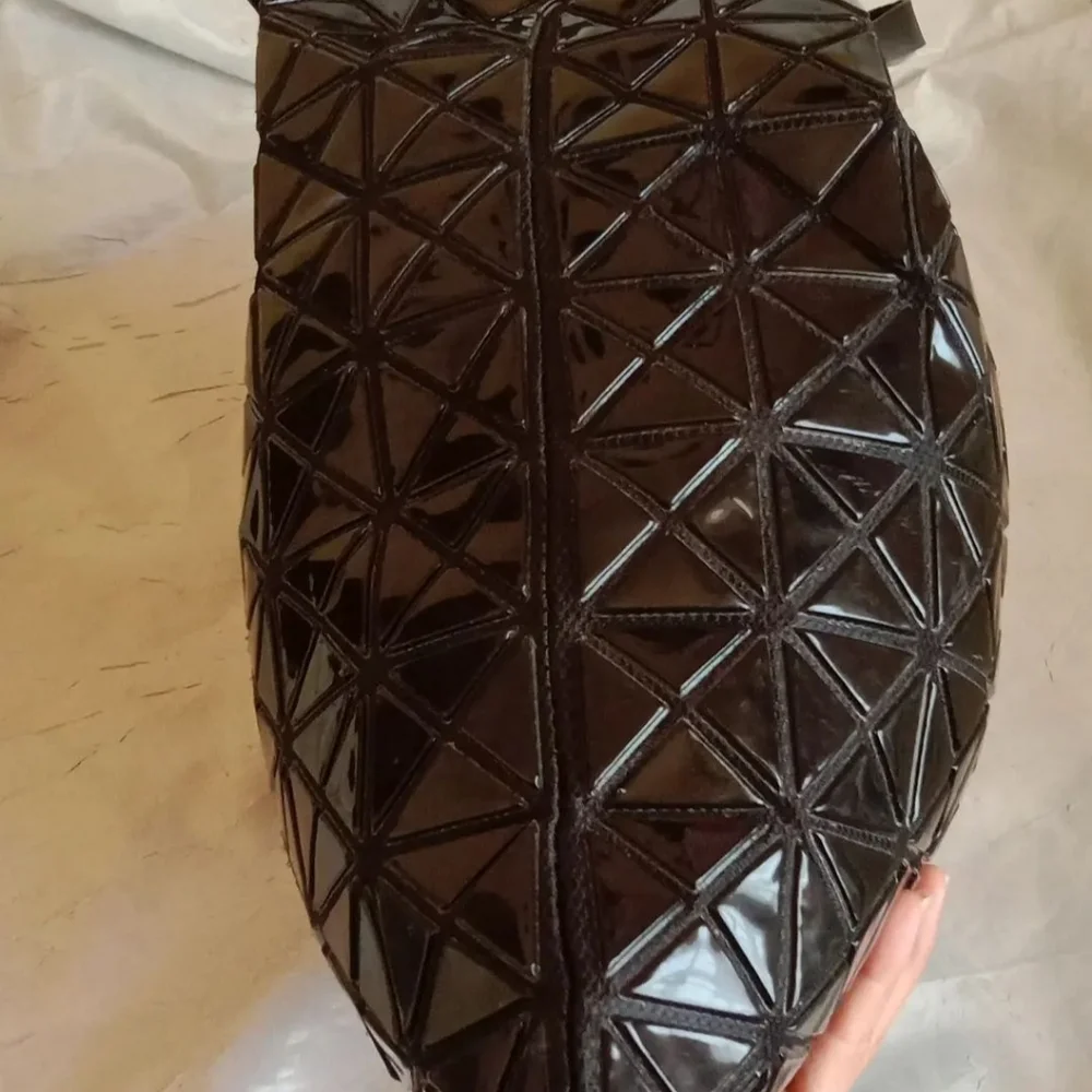 Issey Miyake Prism Tote Bag. - Picture 8 of 9